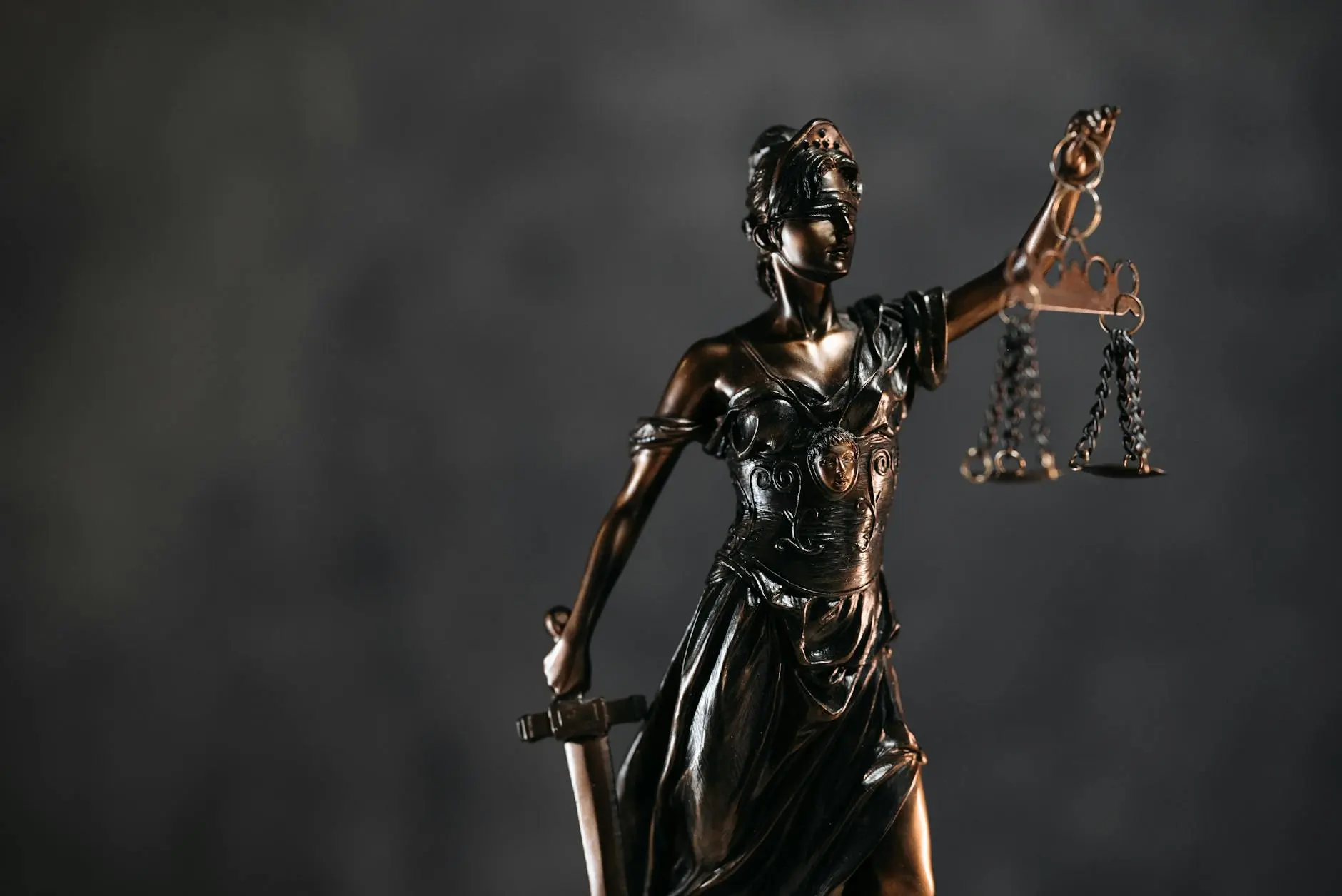 Lady Justice statue symbolizing legal representation and justice at KR Law Group